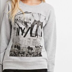 Forever 21 NY/LA gray sweatshirt EUC